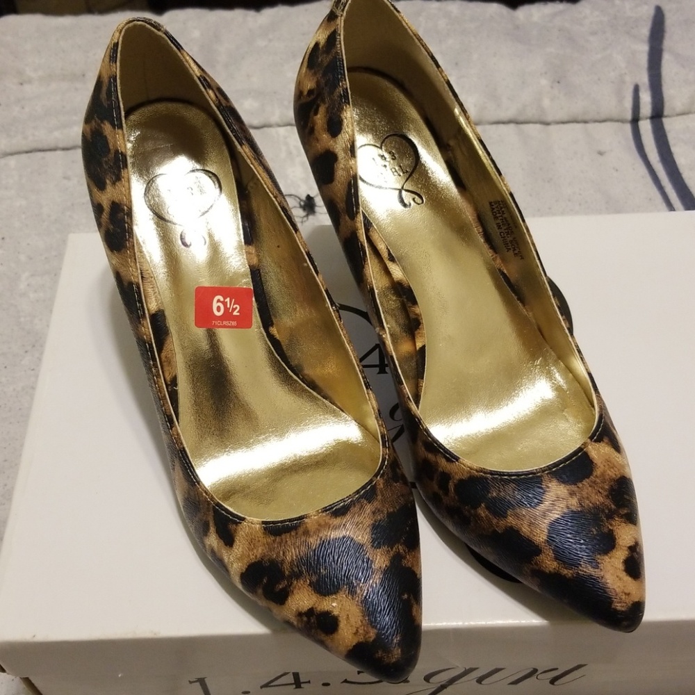 Shoes